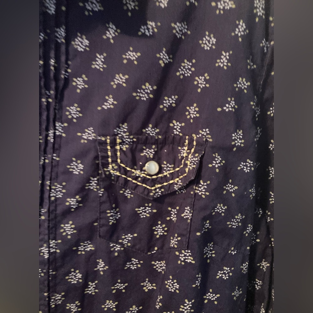 Adiktd Navy Western-Style Pearl Snap Button-Down Shirt with White Print. Large. - Picture 5 of 7